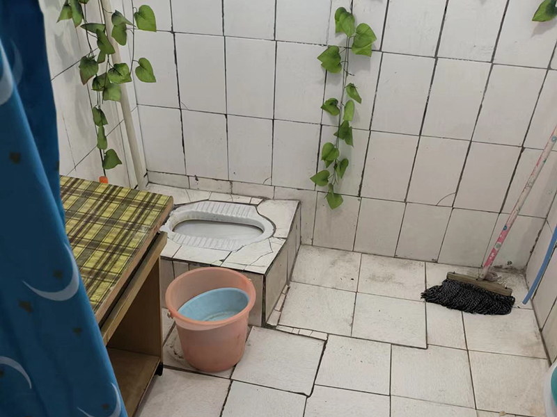 小型浴室要怎么装修？这样装修设计可告别狭小卫生间(图1)