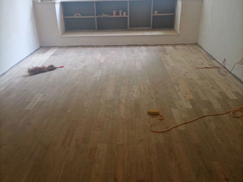 西安室内木地板安装师傅的平台(图3)