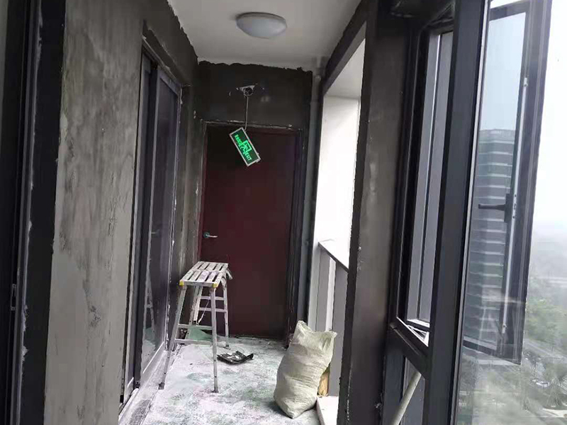 杭州二手房阳台装修，怎么才实用又好看(图2)